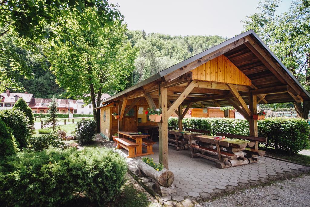 Villa Pocitniska Hiska Pod Skalco Kamnik Exterior foto